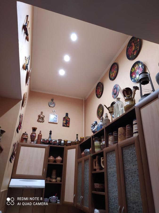 Apartment Na Shevchenka 3 Lviv Exteriör bild